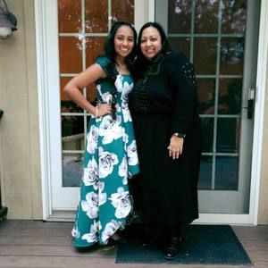 Meet your Posher, Claudia